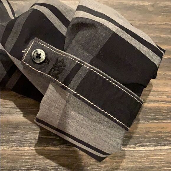 Men’s DKNY Jeans Casual Plaid Shirt - Picture 3 of 8